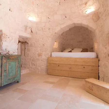 Trullo Il Gatto Nero Tatil Evi *