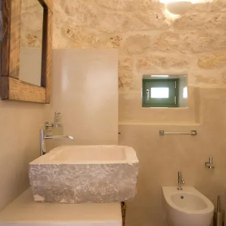 Trullo Il Gatto Nero Ostuni