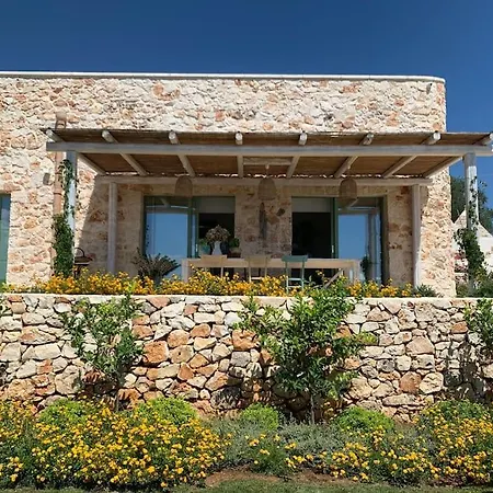 Trullo Il Gatto Nero Tatil Evi Ostuni