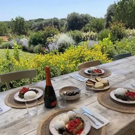 Trullo Il Gatto Nero Tatil Evi *